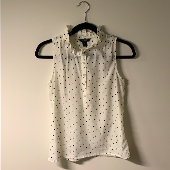 J. Crew Tops - Jcrew Sleevless Blouse with Ruffled Collar J. Crew Tops - Jcrew Sleevless Blouse with Ruffled Collar